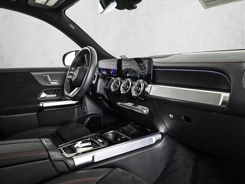 Certified 2024 Mercedes-Benz EQB 300 4MATIC image 24