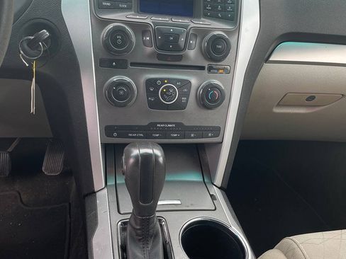 Used 2014 Ford Explorer 4WD image 16