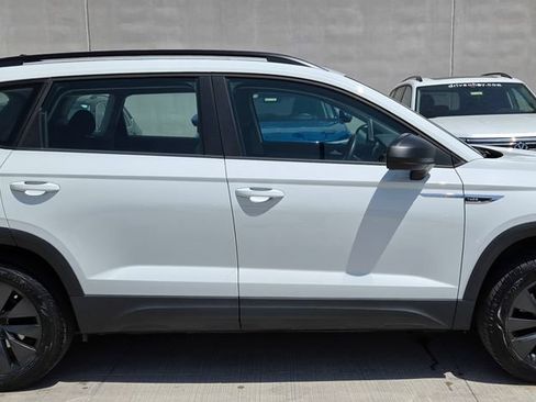 Used 2023 Volkswagen Taos S FWD image 5