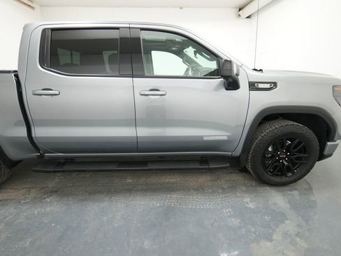 Used 2025 GMC Sierra 1500 Elevation w/ Elevation Premium Package AWD/4WD image 10