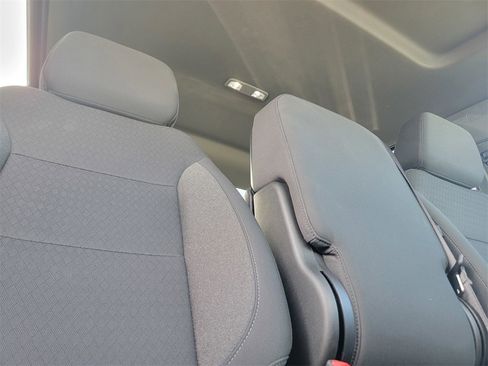 Used 2024 GMC Sierra 1500 SLE image 23