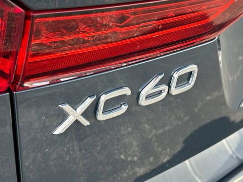 Used 2025 Volvo XC60 B5 Ultra w/ Protection Package Premier AWD/4WD image 34