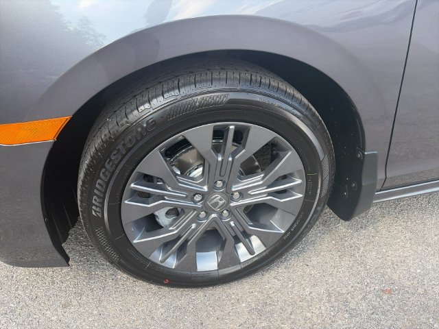 New 2027 Honda Odyssey Touring image 9