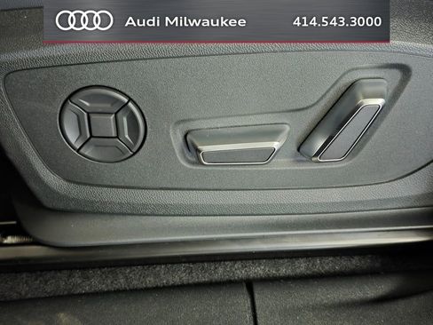 New 2026 Audi Q3 quattro 2.0T AWD/4WD image 18