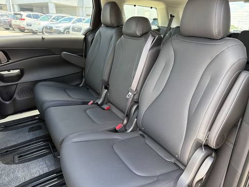 New 2026 Kia Carnival SX Prestige FWD image 19