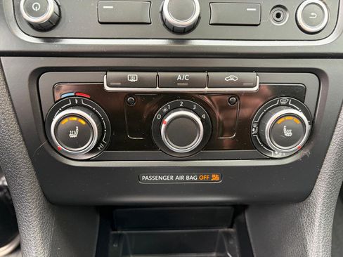 Used 2014 Volkswagen Jetta TDI FWD image 21