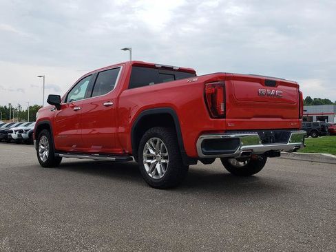 Used 2021 GMC Sierra 1500 SLT w/ SLT Premium Plus Package AWD/4WD image 6