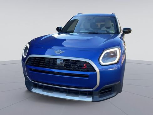 Certified 2025 MINI Cooper Countryman S w/ Comfort Package Max AWD/4WD image 2