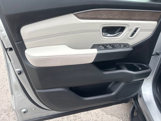 New 2026 Honda Pilot Elite image 9