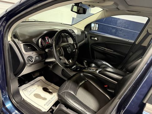 Used 2015 Dodge Journey Crossroad w/ Flexible Seating Group image 8