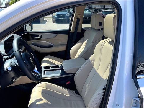 Used 2026 Acura MDX w/ Technology Package image 30