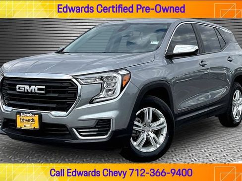 Used 2024 GMC Terrain SLE AWD/4WD image 1