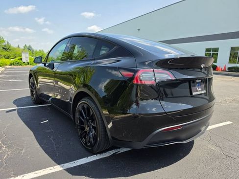 Used 2023 Tesla Model Y Long Range AWD/4WD image 9