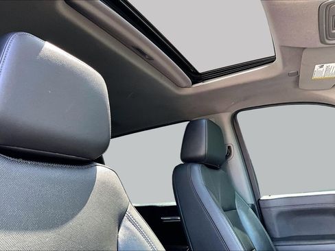 Used 2020 Chevrolet Silverado 1500 LTZ w/ LTZ Premium Package image 27