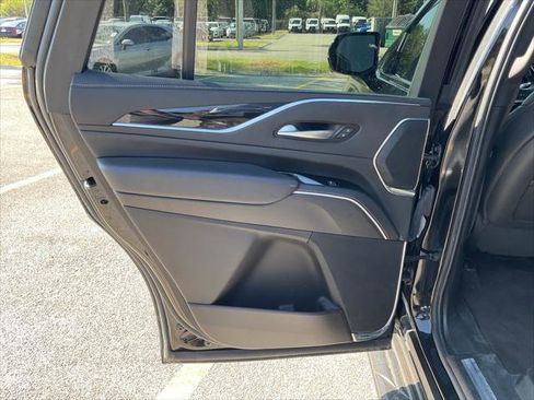 Used 2023 Cadillac Escalade Sport image 23