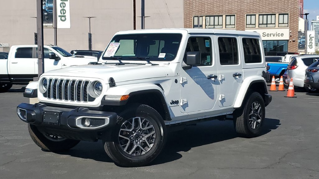 Used 2026 Jeep Wrangler Unlimited Sahara AWD/4WD image 33