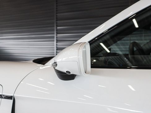 Certified 2022 Porsche Taycan GTS image 26