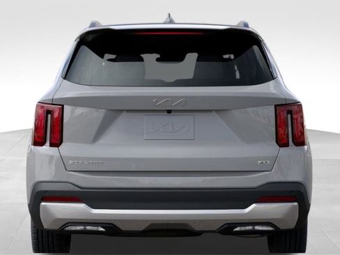 New 2026 Kia Sorento S image 13