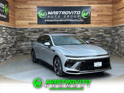 New 2026 Hyundai Sonata SEL image 1