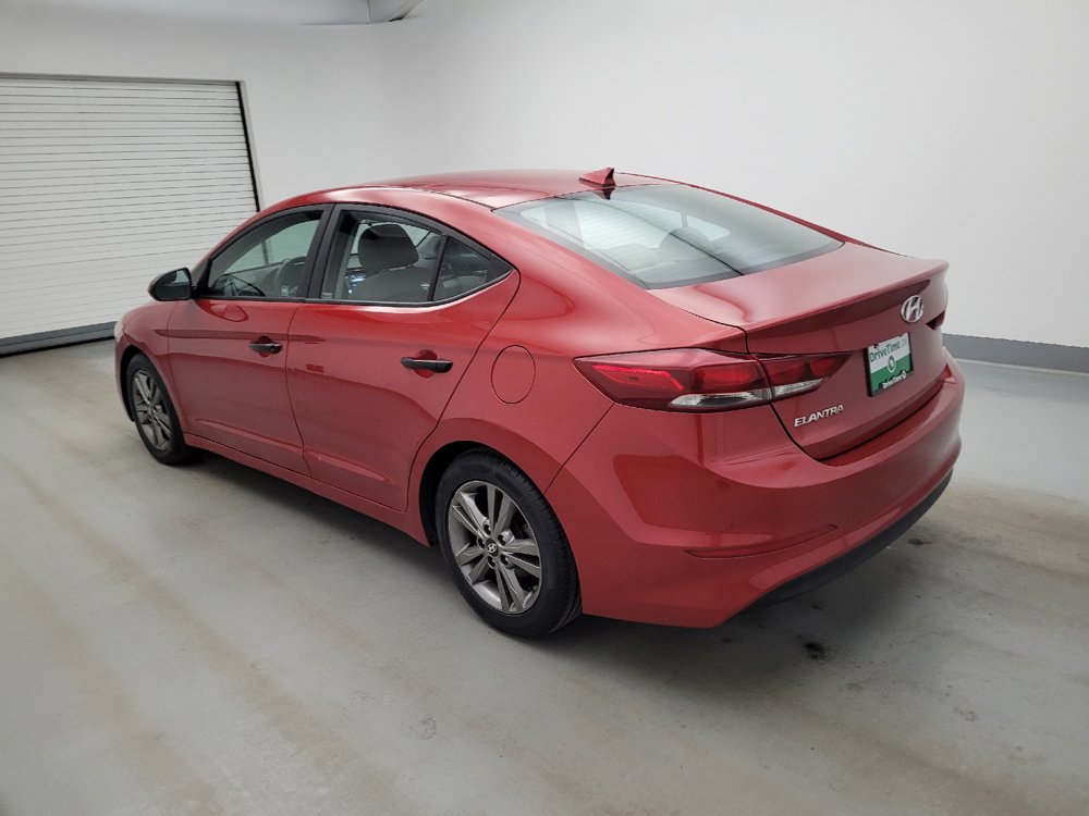 Used 2018 Hyundai Elantra SEL FWD image 3