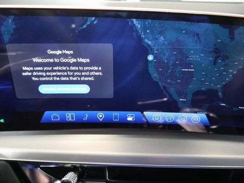 New 2026 Cadillac Lyriq Signature Luxury image 21