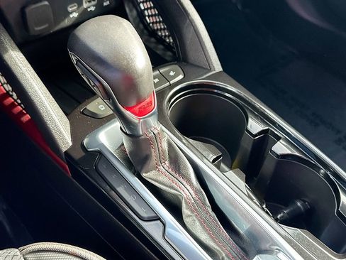 Used 2022 Chevrolet TrailBlazer RS image 17