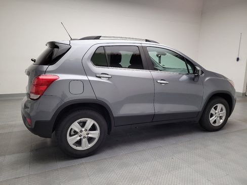 Used 2019 Chevrolet Trax LT w/ LT Convenience Package AWD/4WD image 10