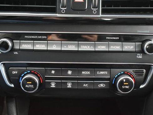 Used 2019 Kia Optima EX image 28