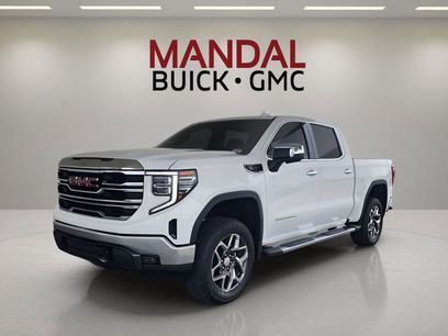 Used 2023 GMC Sierra 1500 SLT w/ SLT Premium Package