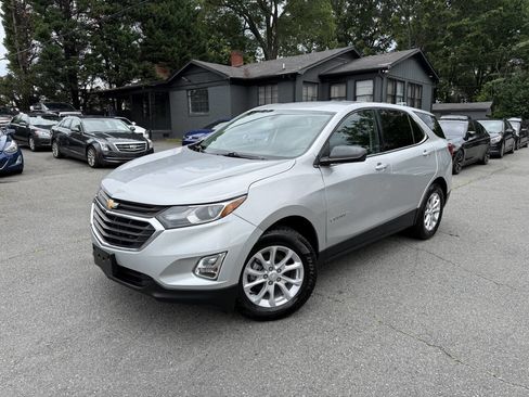 Used 2018 Chevrolet Equinox LT AWD/4WD image 1