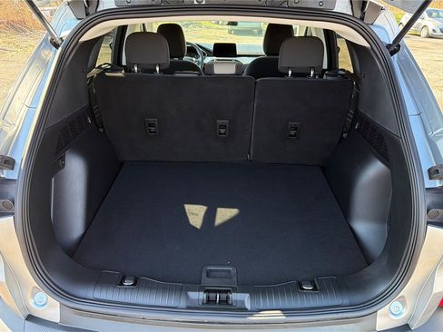 Used 2022 Ford Escape SE image 12