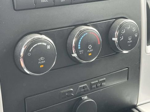 Used 2012 RAM 1500 Big Horn w/ Protection Group AWD/4WD image 30