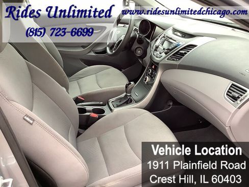 Used 2015 Hyundai Elantra SE FWD image 16