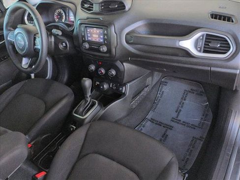 Used 2019 Jeep Renegade Sport w/ Sport Appearance Group AWD/4WD image 21