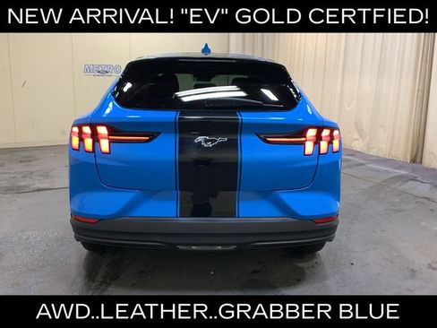 Used 2022 Ford Mustang Mach-E Select AWD/4WD image 4