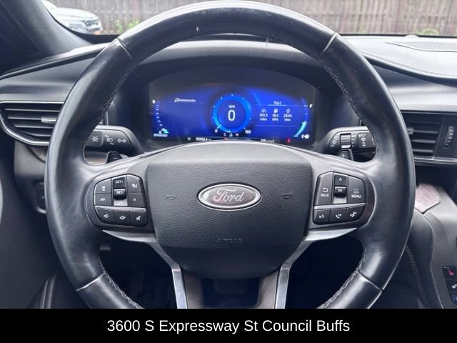 Used 2020 Ford Explorer Platinum w/ Premium Technology Package AWD/4WD image 20