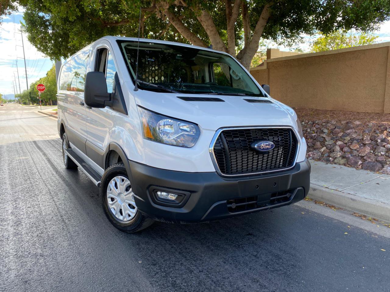 Used 2025 Ford Transit 250 Low Roof w/ Exterior Upgrade Package RWD image 2