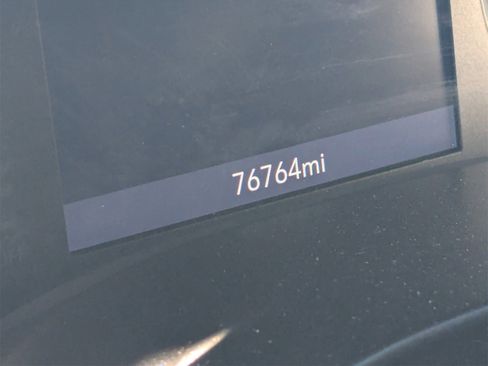 Used 2020 GMC Canyon SLE w/ Driver Alert Package image 9