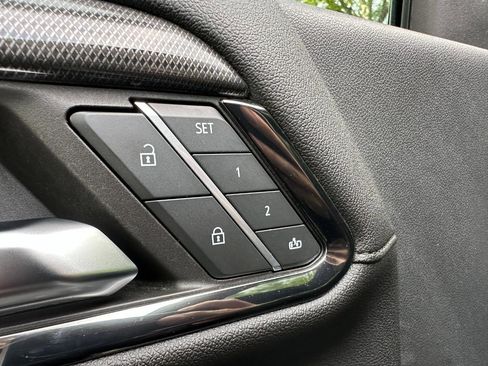 Used 2024 GMC Sierra 2500 AT4 w/ AT4 Premium Plus Package image 10