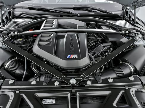 Used 2023 BMW M4 xDrive Competition w/ M Carbon Exterior Package image 17