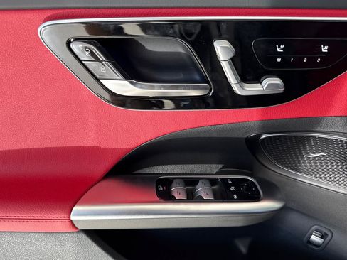 New 2026 Mercedes-Benz C 43 AMG 4MATIC Sedan image 10