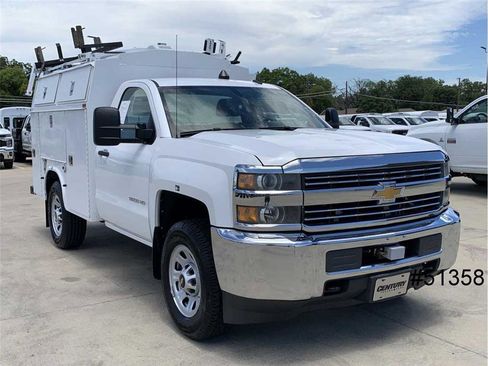 Used 2015 Chevrolet Silverado 3500 W/T image 3