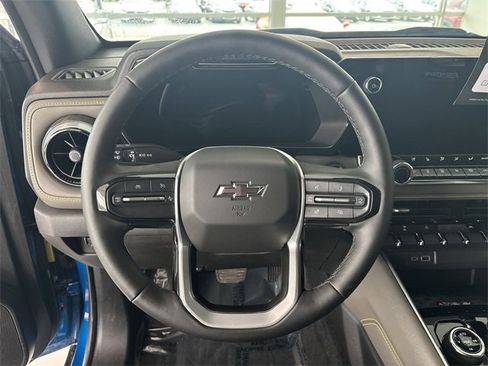 Certified 2023 Chevrolet Colorado ZR2 w/ ZR2 Convenience Package III image 31