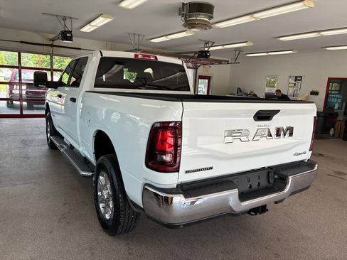 Certified 2025 RAM 2500 Big Horn AWD/4WD image 11