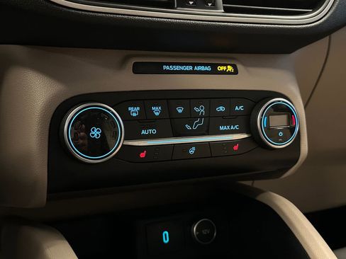 Used 2020 Ford Escape SEL AWD/4WD image 15
