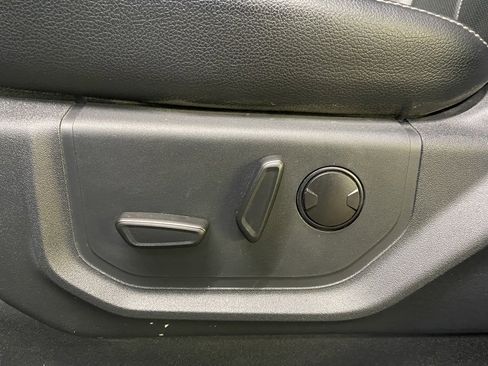 Used 2022 Ford F450 Lariat w/ Lariat Ultimate Package image 14