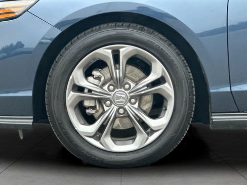 Used 2024 Honda Accord EX image 23