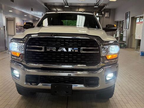 Used 2022 RAM 3500 Big Horn w/ Level A Equipment Group AWD/4WD image 3