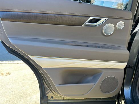 Used 2023 Genesis GV80 2.5T Prestige w/ Prestige Package image 22