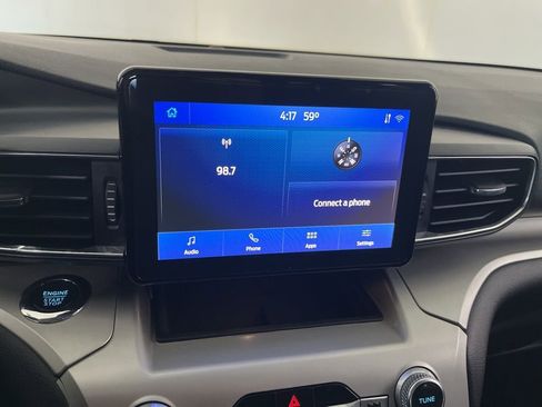 Used 2022 Ford Explorer XLT w/ Equipment Group 202A AWD/4WD image 69